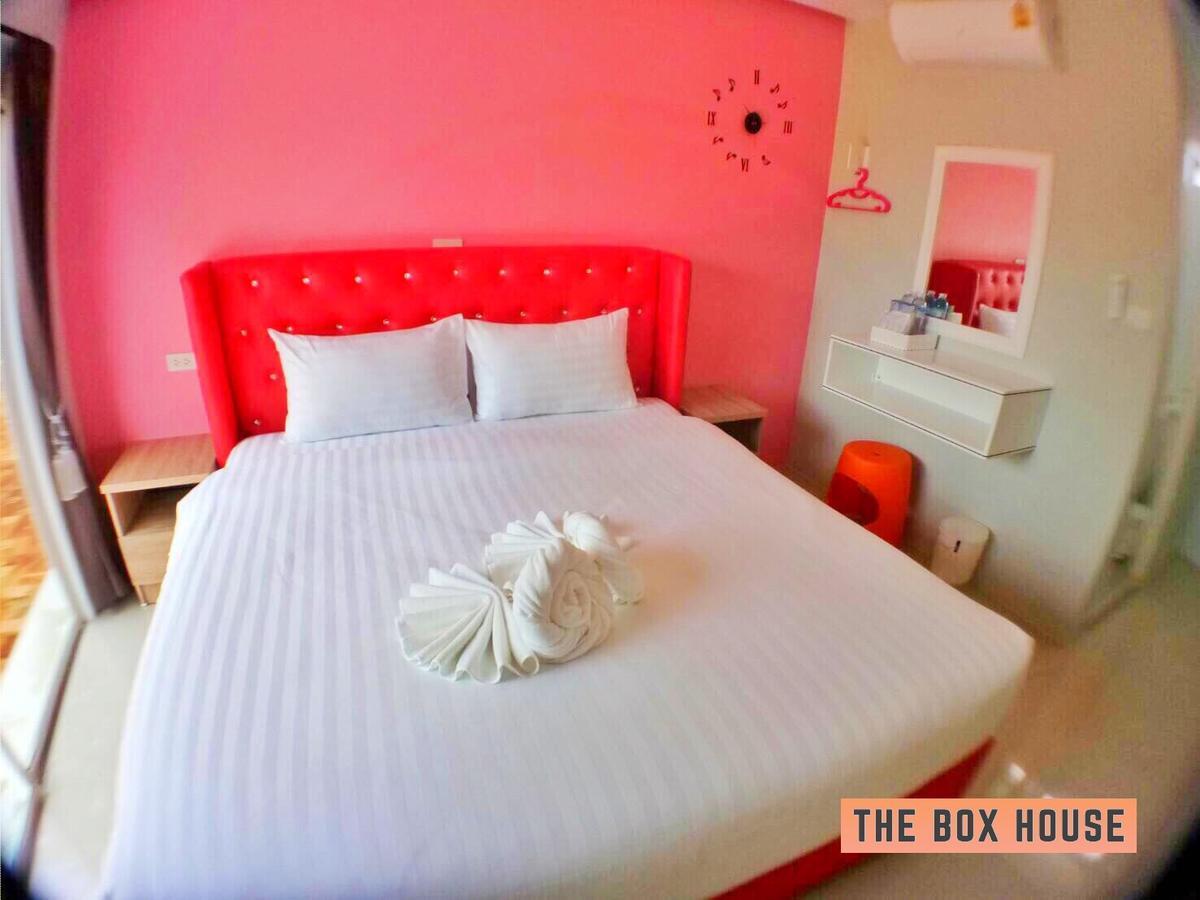 The Box House Hotel Krabi Exterior photo